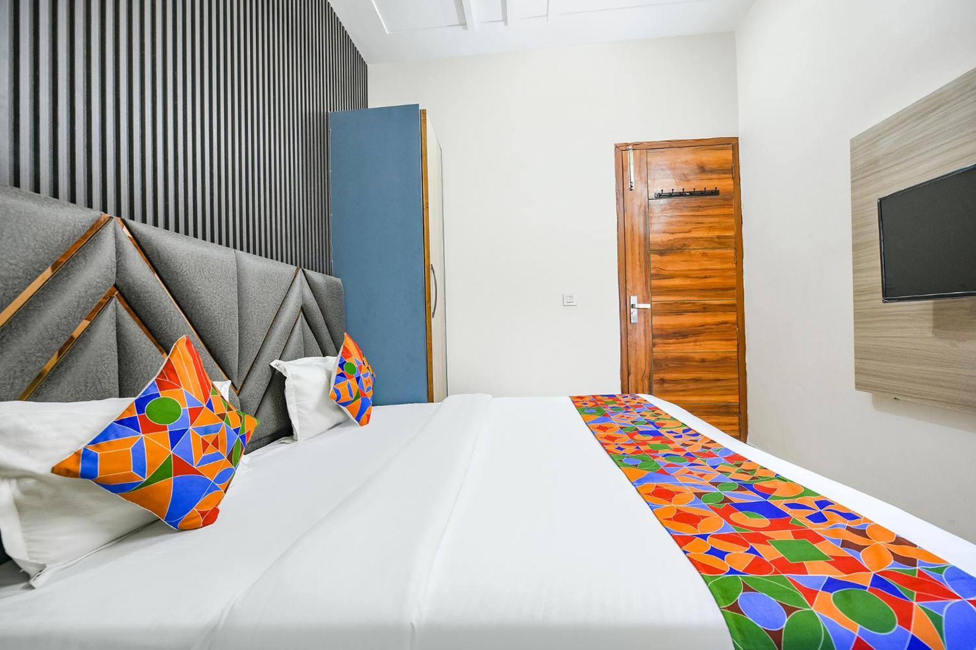לודהיאנה Fabhotel K9 Stay מראה חיצוני תמונה