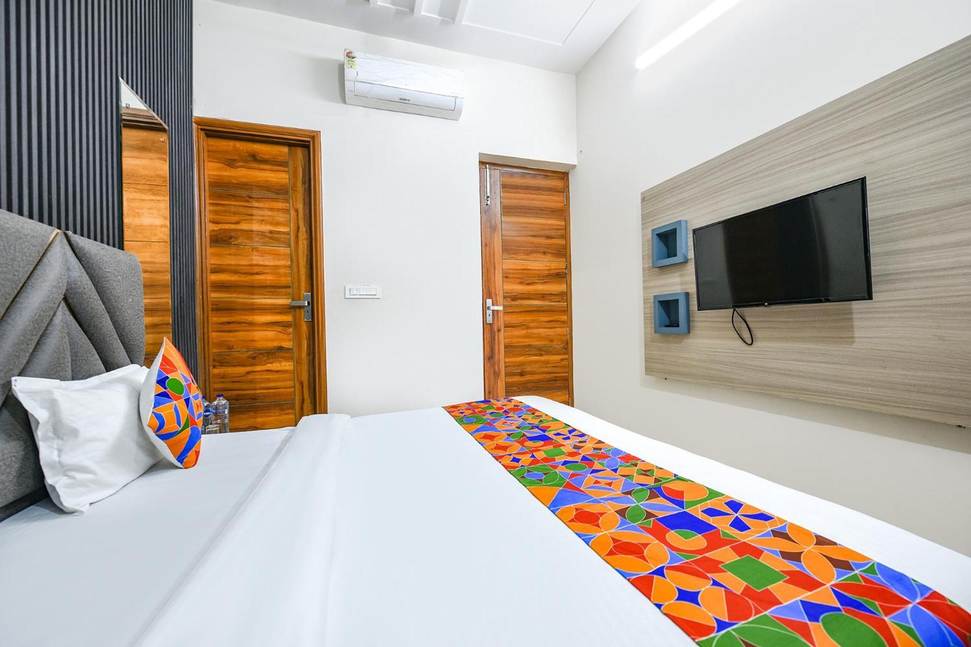 לודהיאנה Fabhotel K9 Stay מראה חיצוני תמונה